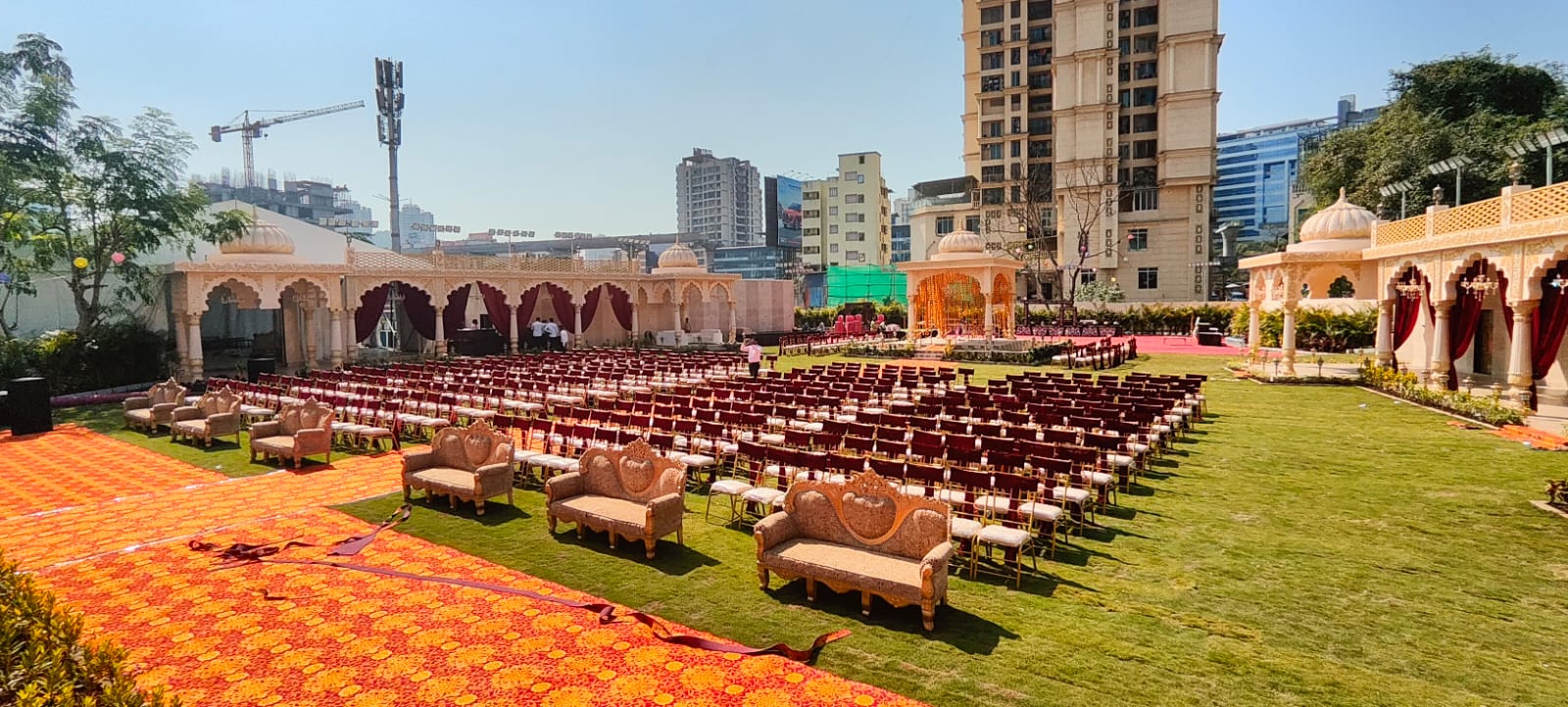 Madhuram Palace Lawn